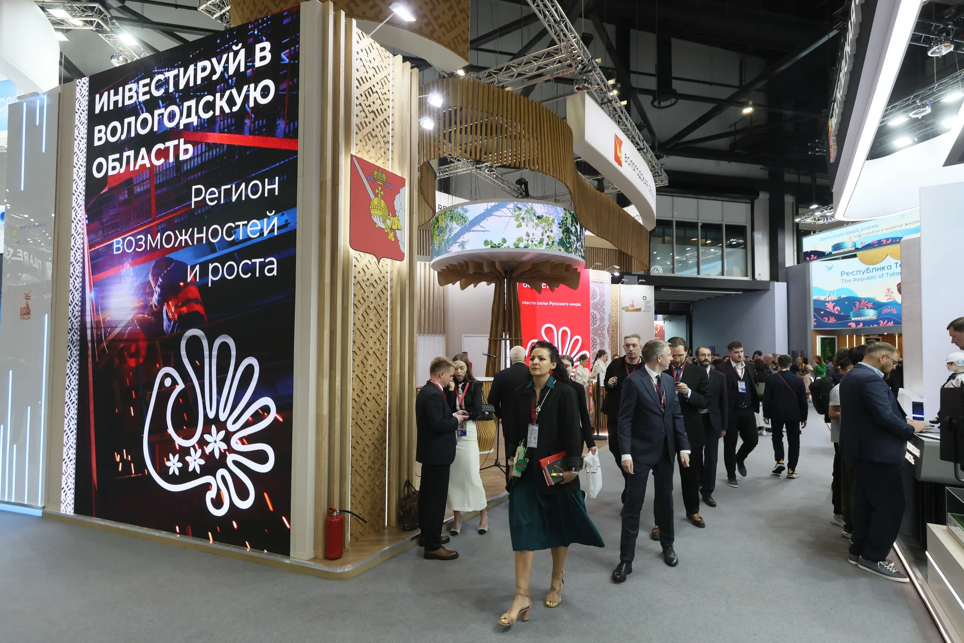 Фото 2 из проекта «ПМЭФ 2025»
